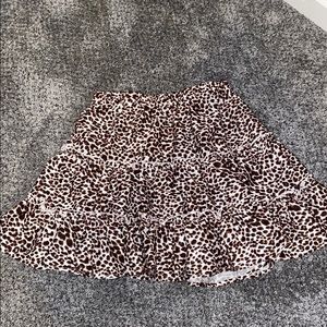 NEW! Ruffled cheetah print skirt